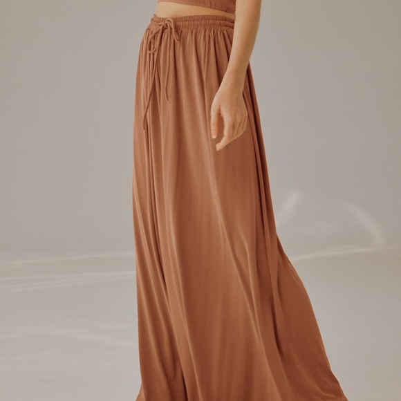 Flowy Lounge Bands and Long Cardigan Set - Picture 3 of 9